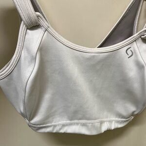 Women's Fiona White Sports Bra